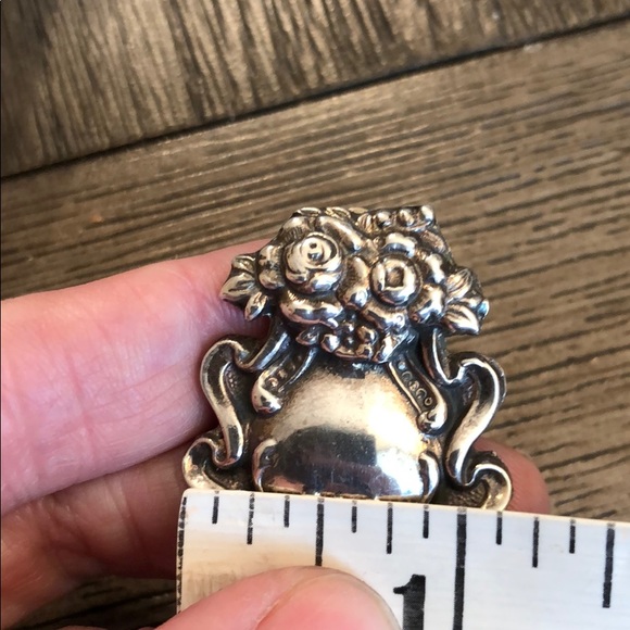 Sterling Silver Repousse Clip Earrings Baroque - Picture 14 of 15